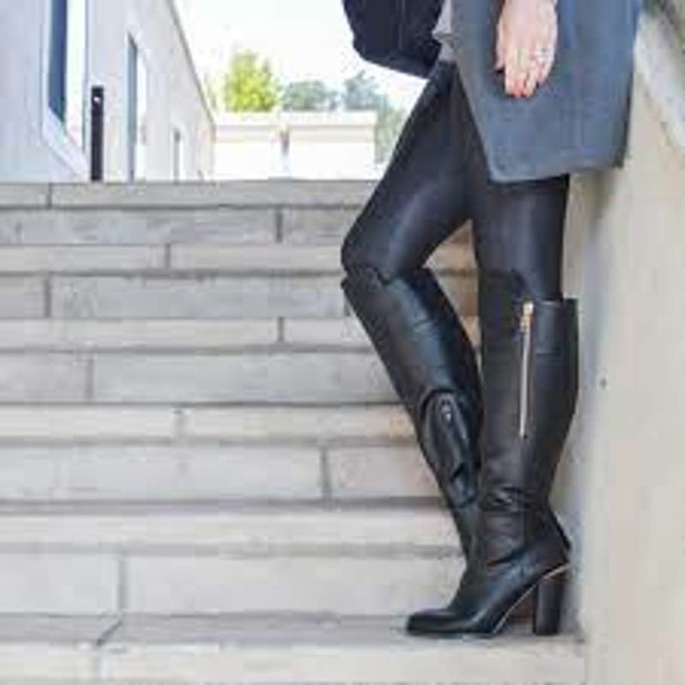 Aldo Famailla  High Heel Boots Gold Accent 10 EUC